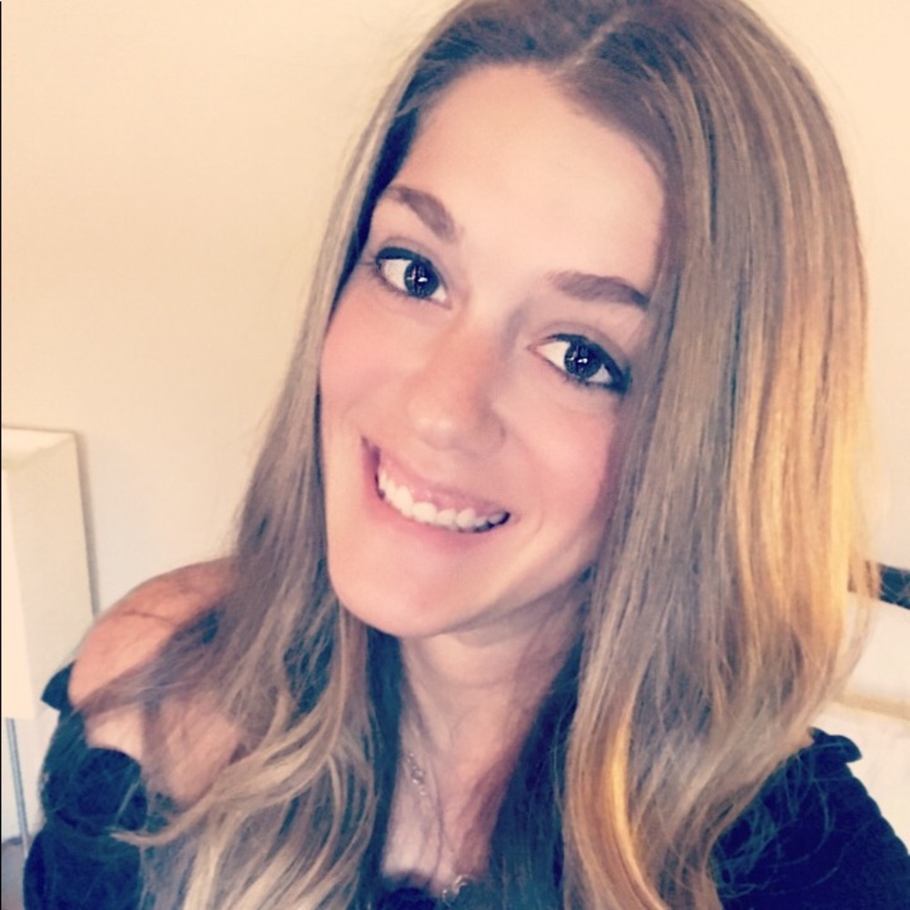 Meet your Posher, Jeannine